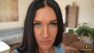 Секс на кухне с русскими: страстный трах на столе